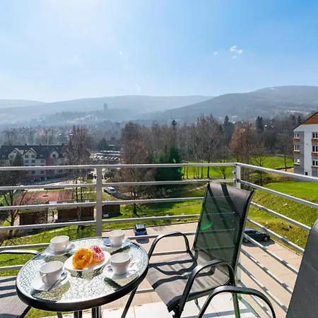 Wonder - Cicha 13, Z Balkonami, Blisko Centrum アパート Świeradów-Zdrój