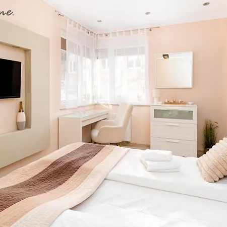 Wonder - Cicha 13, Z Balkonami, Blisko Centrum アパート *